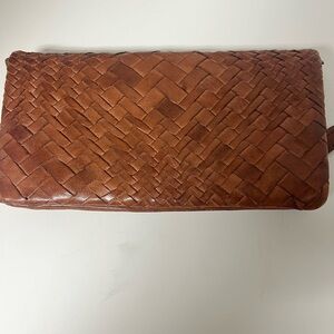 Vilenca Holland  Brown Leather Woven Leather Bifold Continental Wallet Clutch